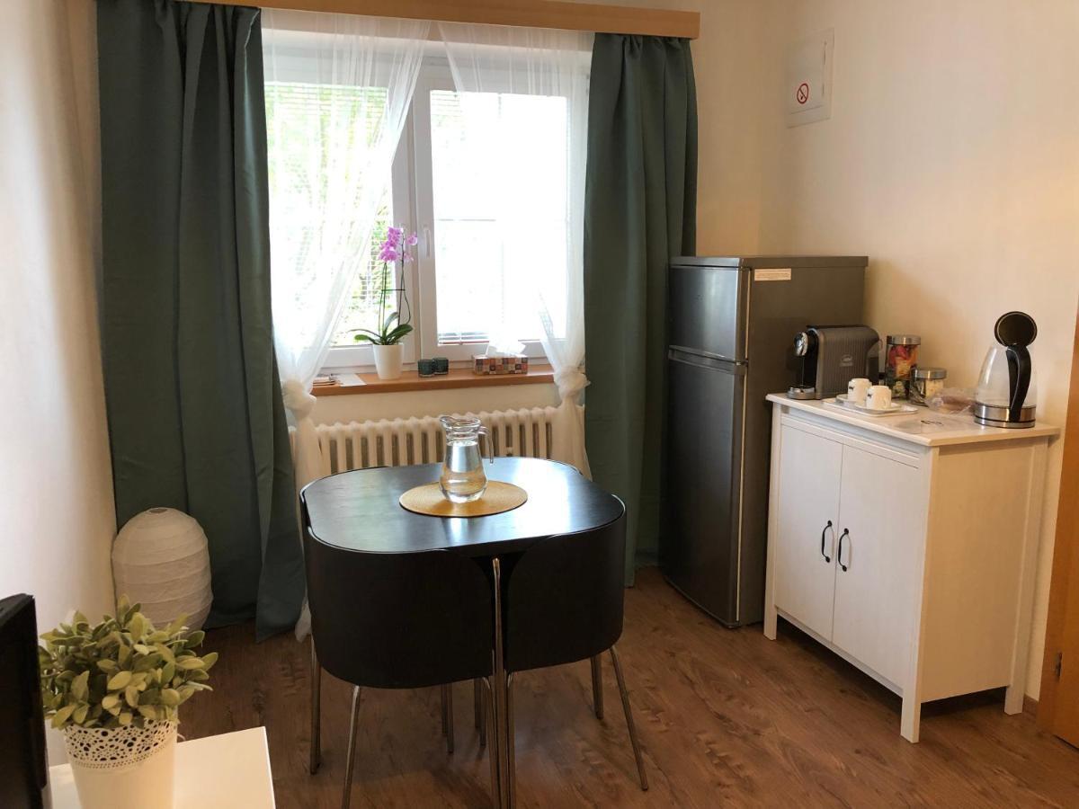 Ubytovani U Svobodu Appartement Kroměříž Buitenkant foto
